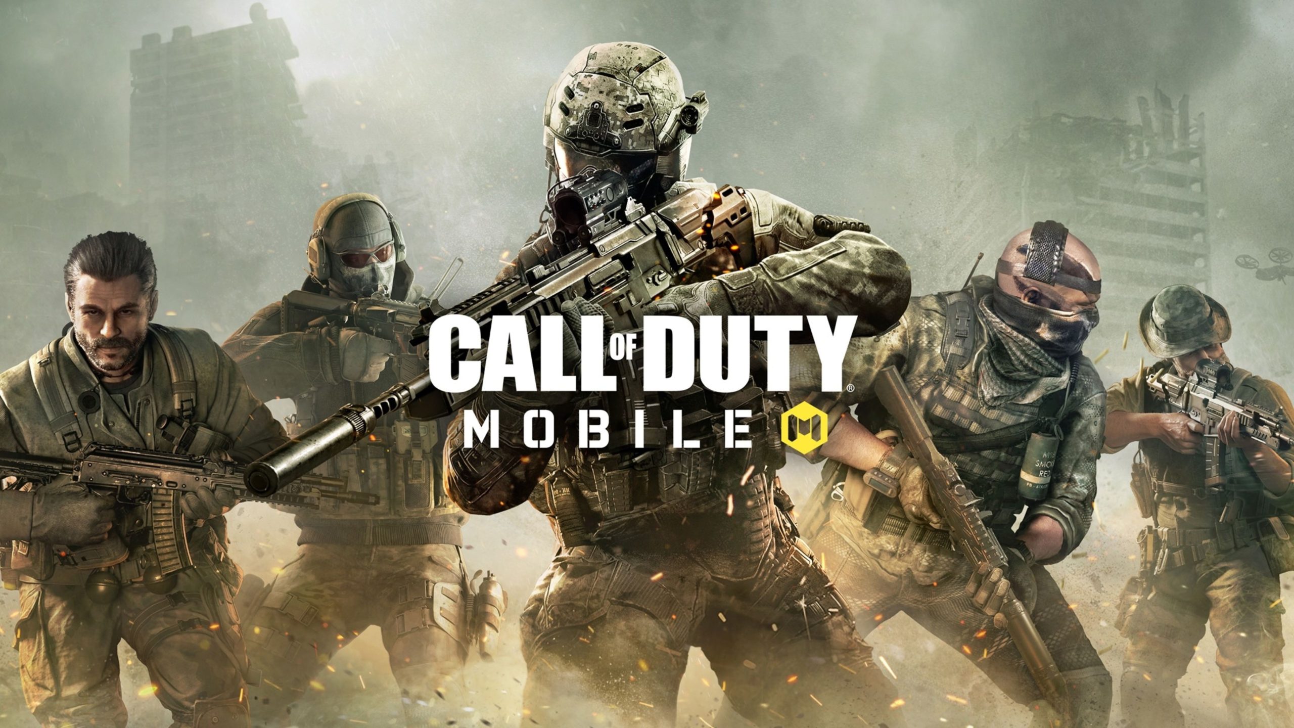 Call of Duty Mobile with soldiers and rifles