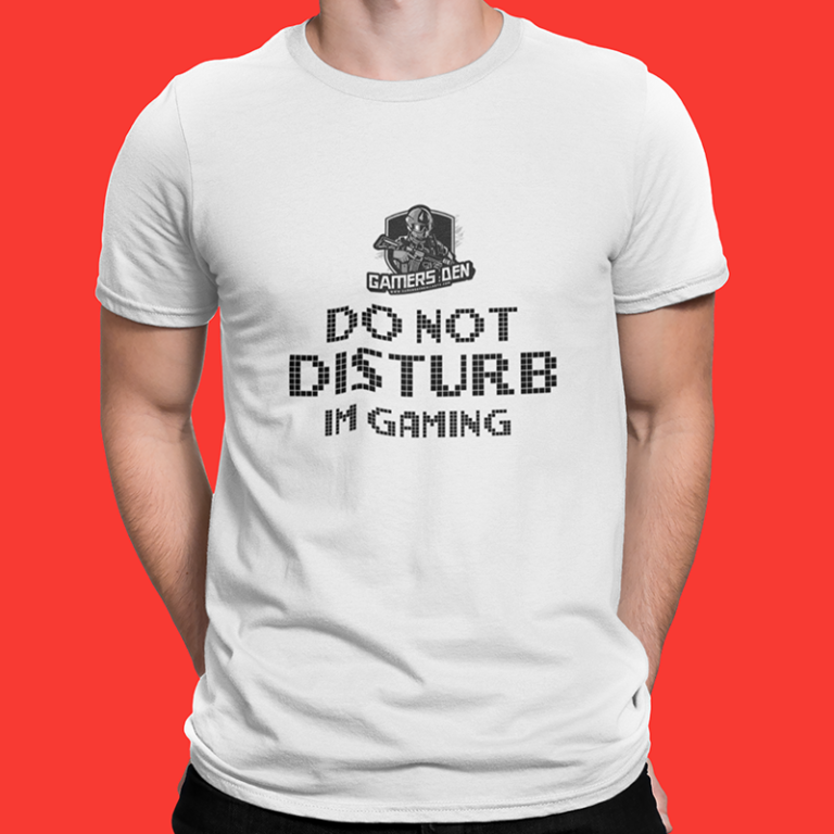 White t-shirt with logo do not disturb im gaming